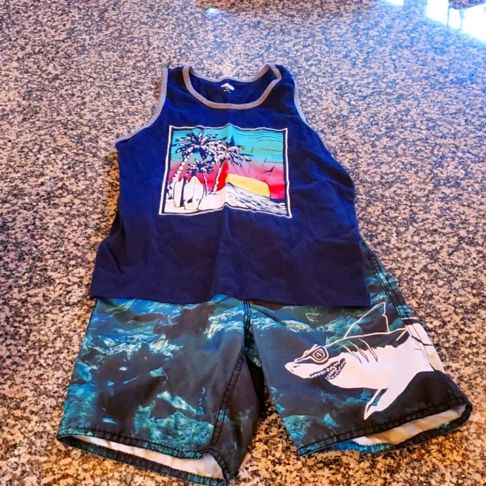 Old Navy swim set boys medium